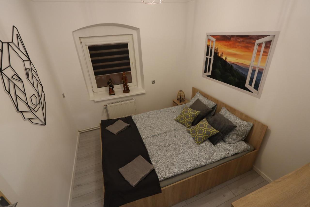 Apartament Przy Skwerku Apartment Szklarska Poręba Exterior foto